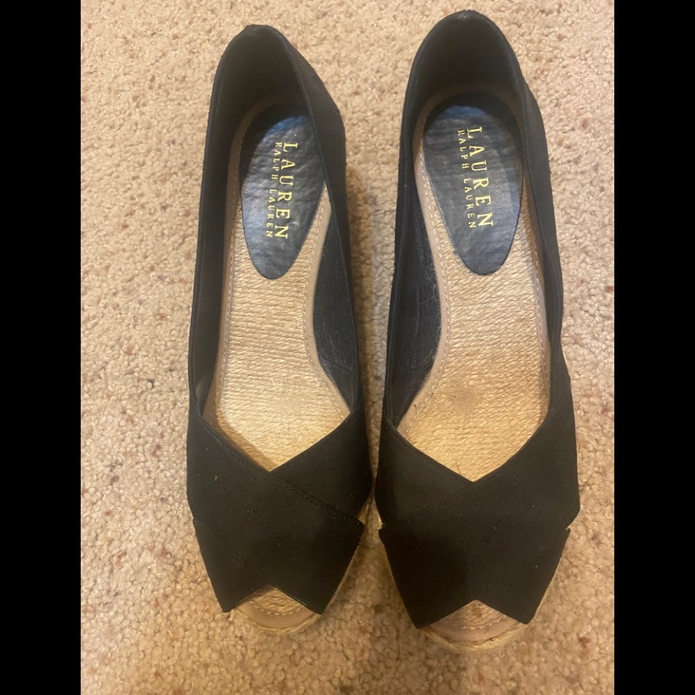 Black cloth wedges